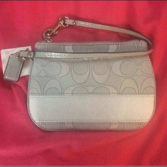 Coach Wristlet - Picture 3 of 3